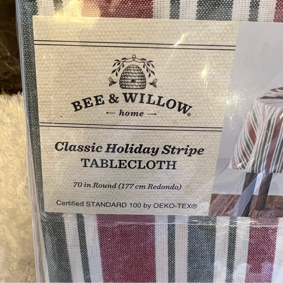BEE & WILLOW -CLASSIC HOLIDAY STRIPE- 70” ROUND TABLECLOTH -NWT-Christmas - Picture 4 of 5